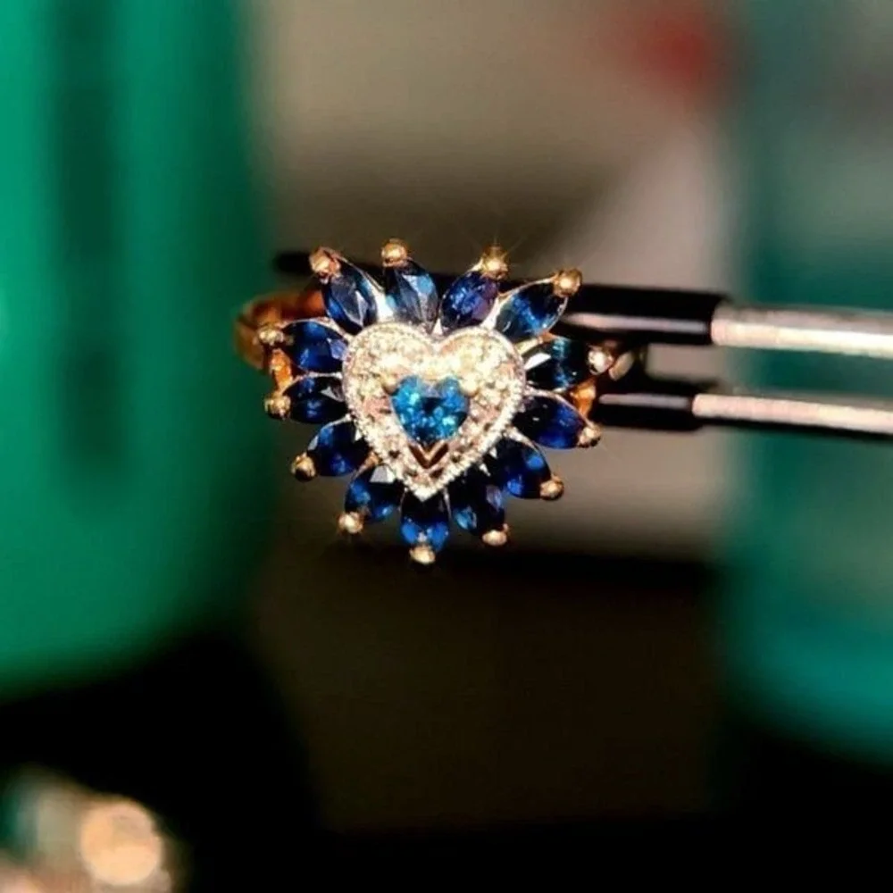 Gorgeous 14K‎ Gold Diamonds & Sapphires Heart Ring